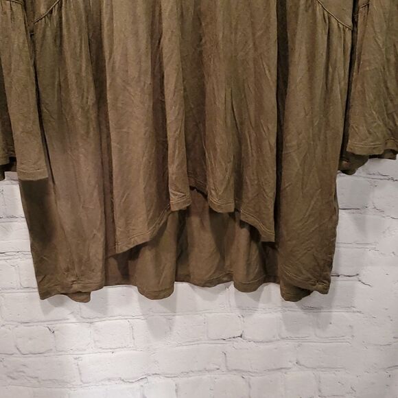 John Paul Richard olive green boho lace accent top - Picture 3 of 8